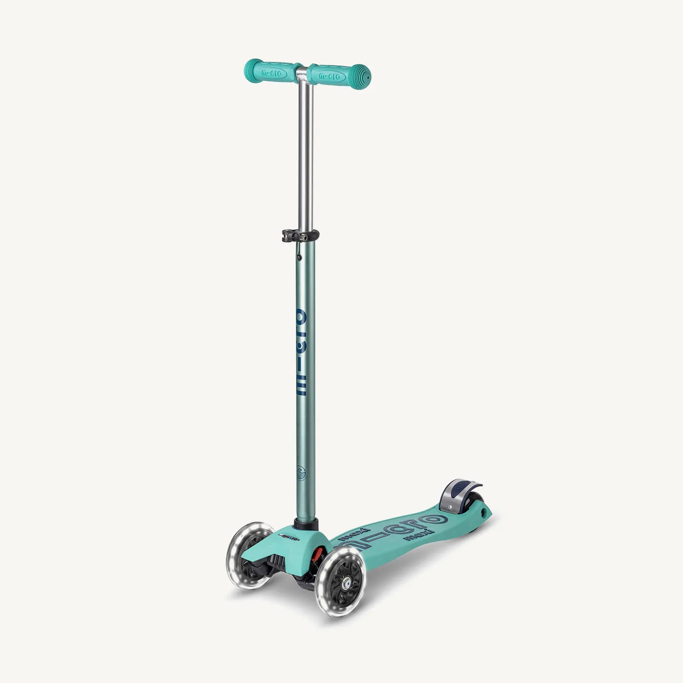 ♻️ Micro Scooters ECO Maxi Micro Scooter Deluxe LED - Mint