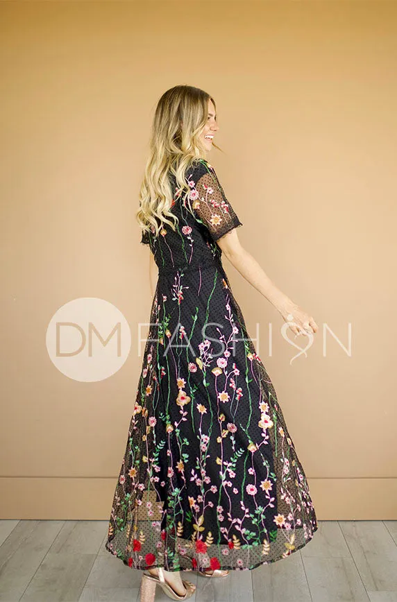 Diana Embroidered Black Floral Dress - DM Exclusive