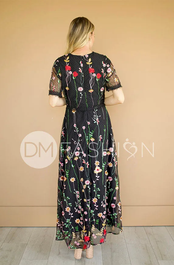 Diana Embroidered Black Floral Dress - DM Exclusive