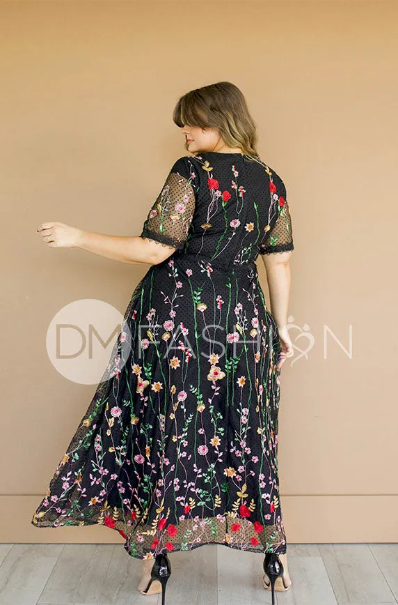 Diana Embroidered Black Floral Dress - DM Exclusive