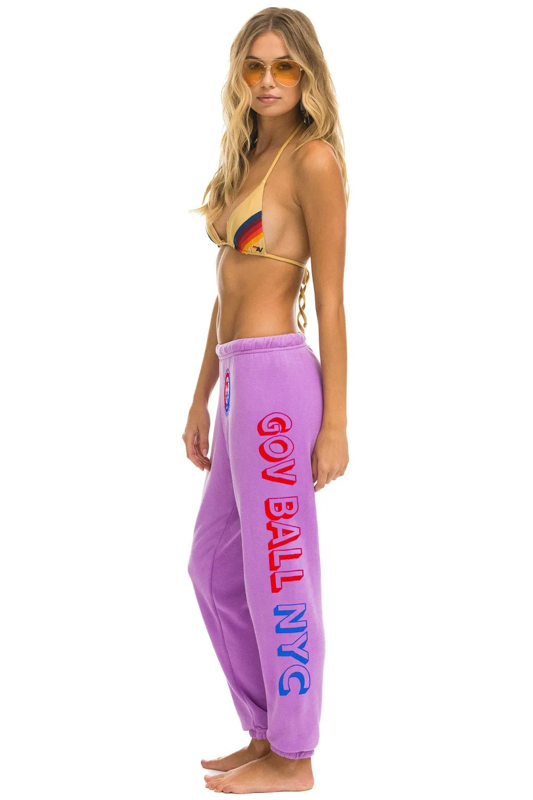 GOV BALL 2024 UNISEX SWEATPANTS - NEON PURPLE