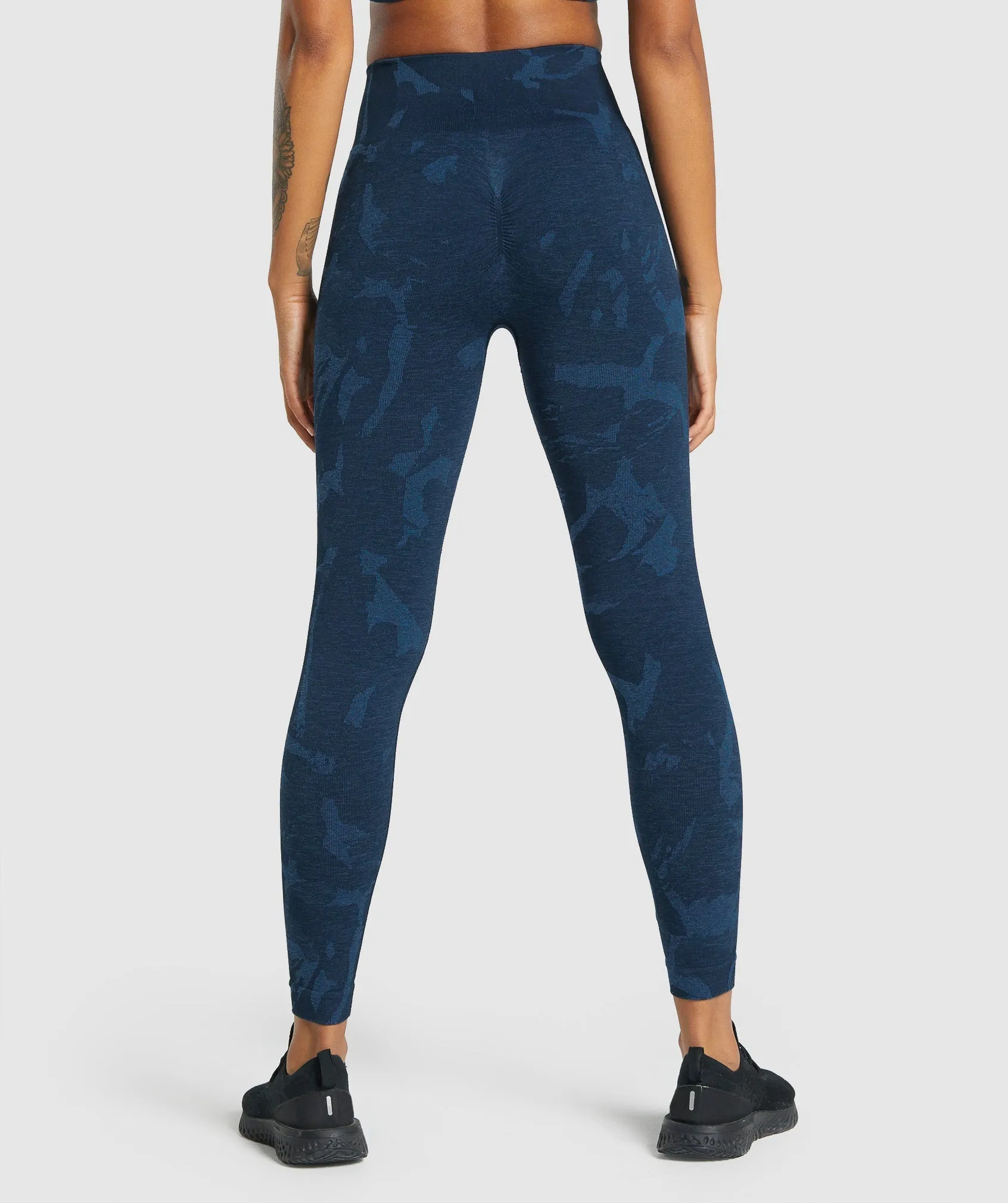 Gymshark Adapt Camo Seamless Leggings - Savanna | Navy