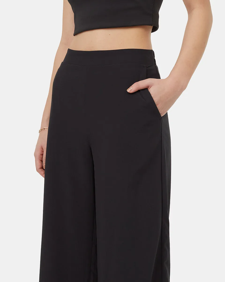 InMotion Cropped Wide Leg Pant