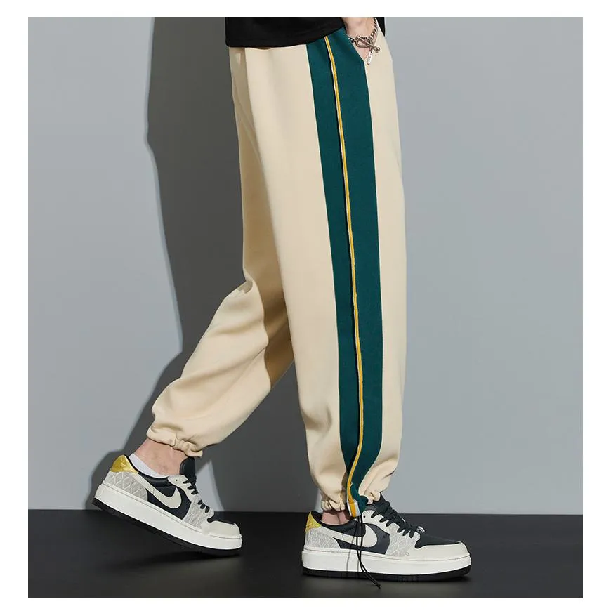 Knitted Sports Drawstring Tapered Wide-Leg Sweatpant