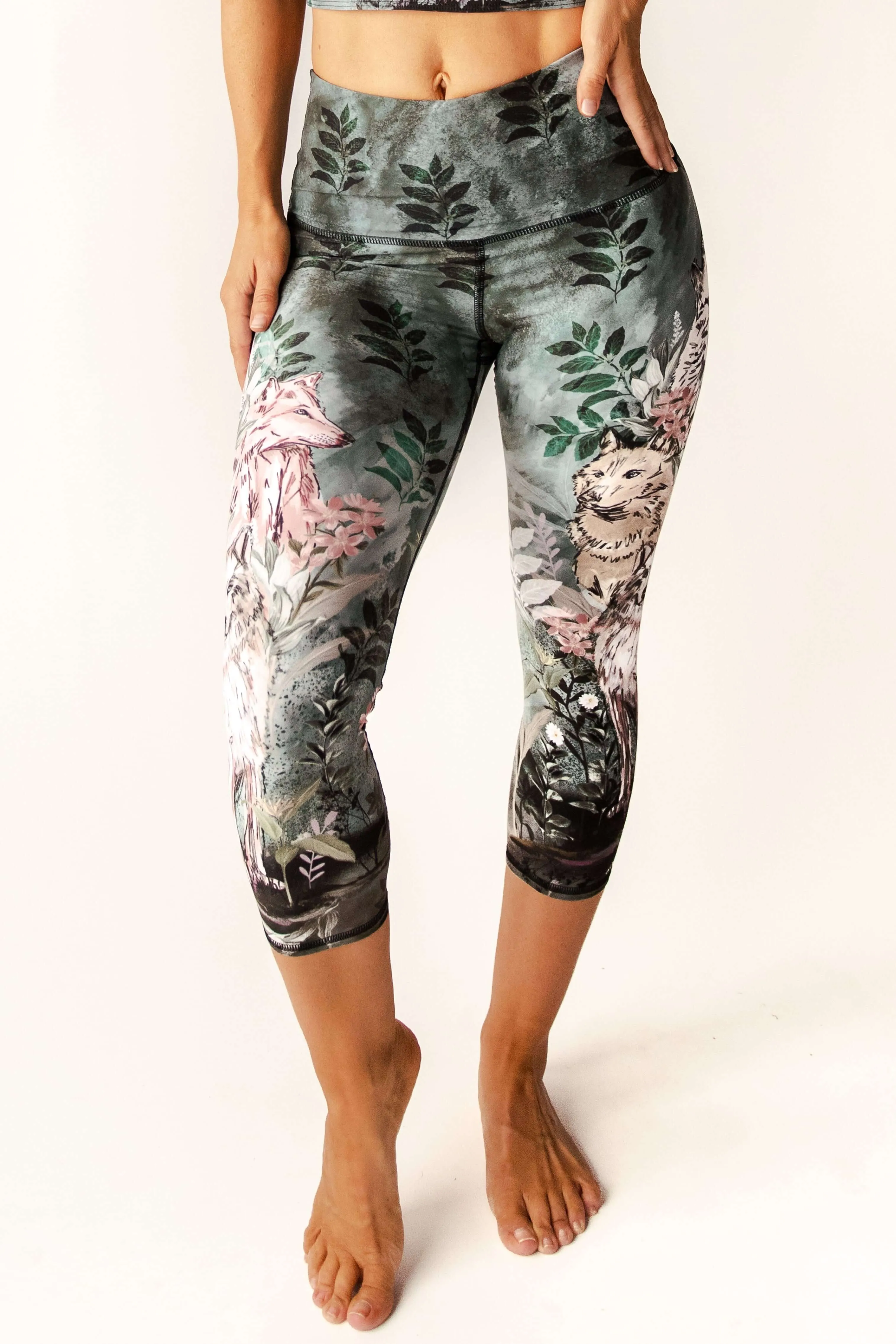 La Loba Printed Yoga Crops