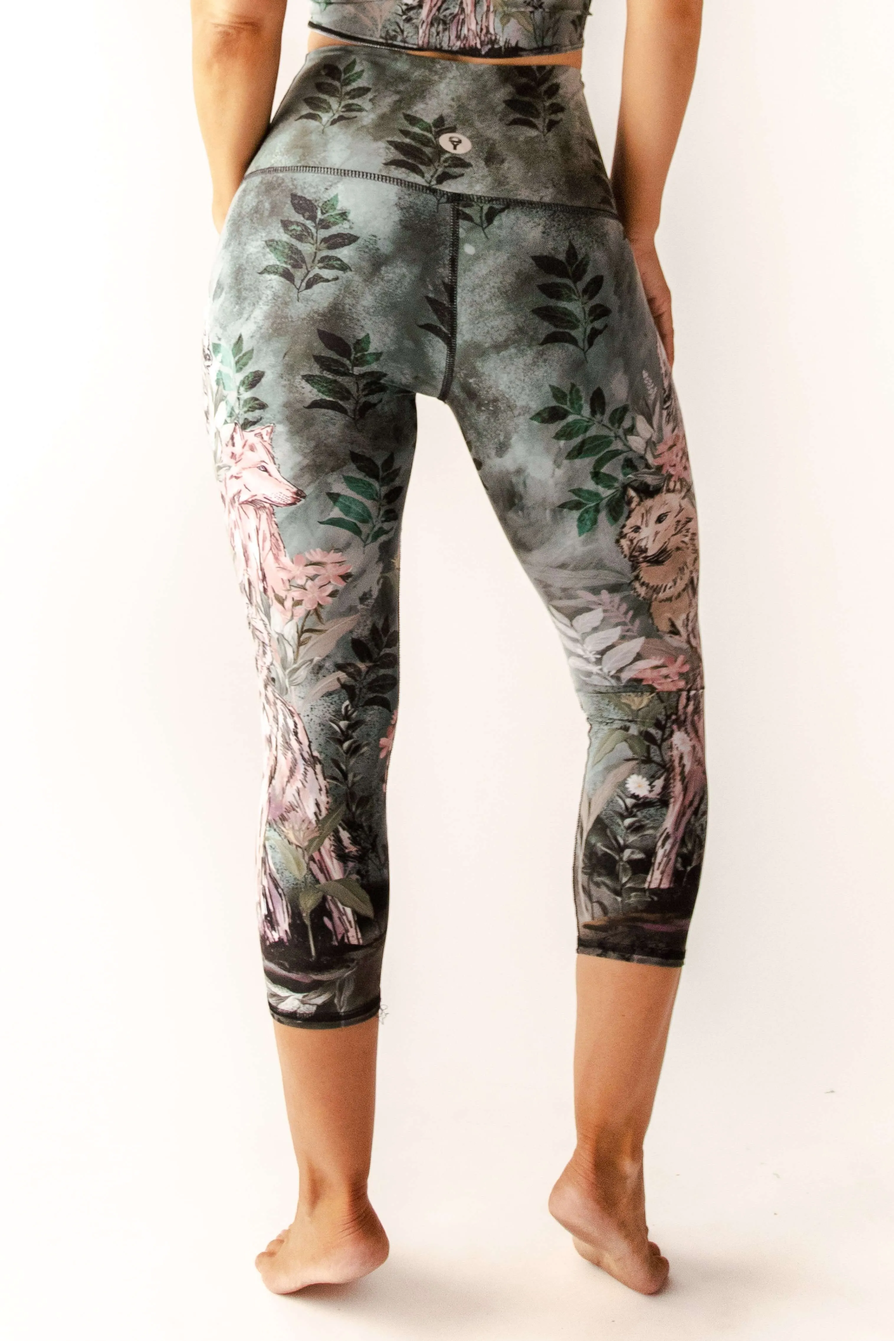 La Loba Printed Yoga Crops