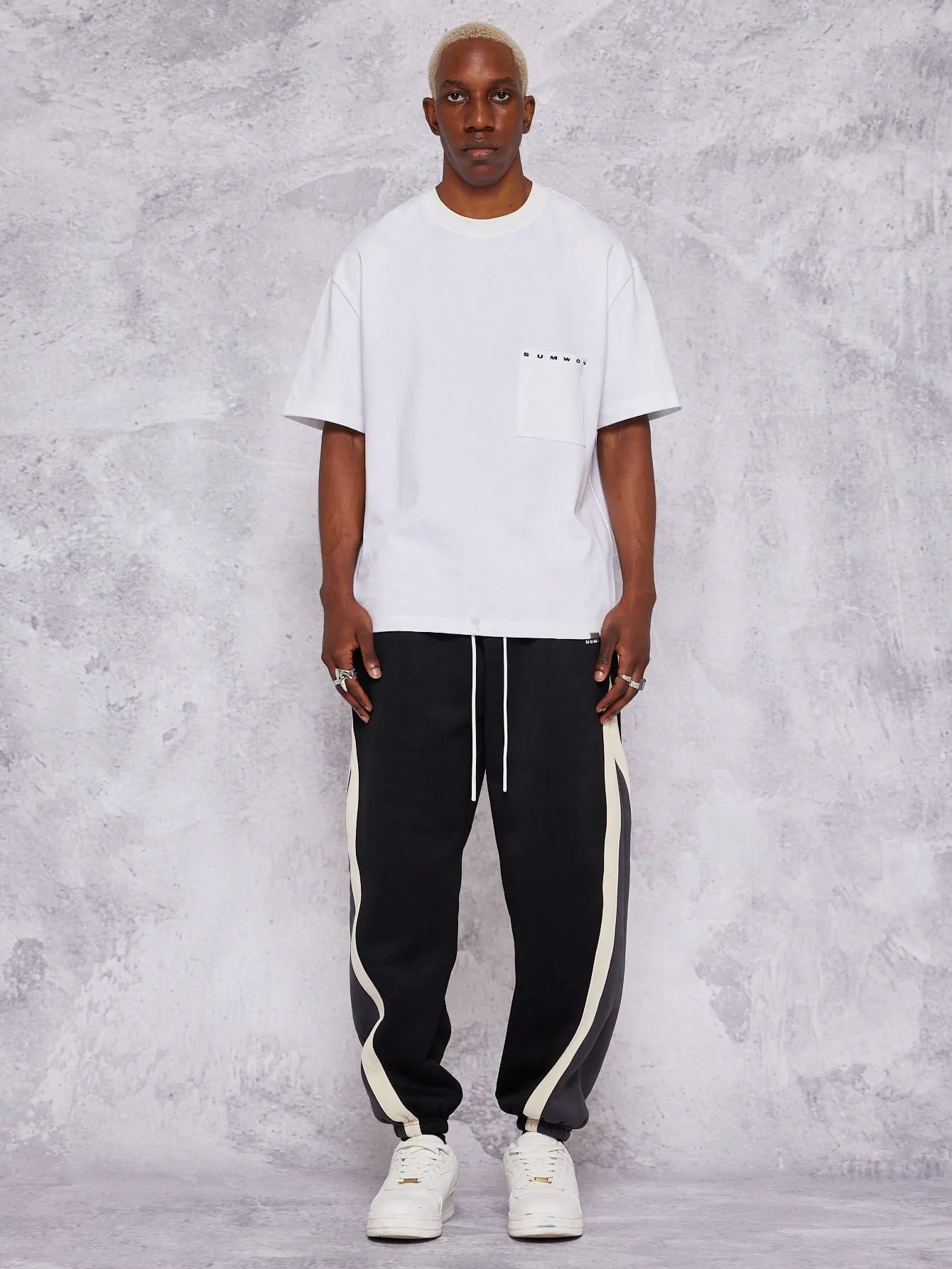 Loose Fit Baggy Joggers With Contrast Panels