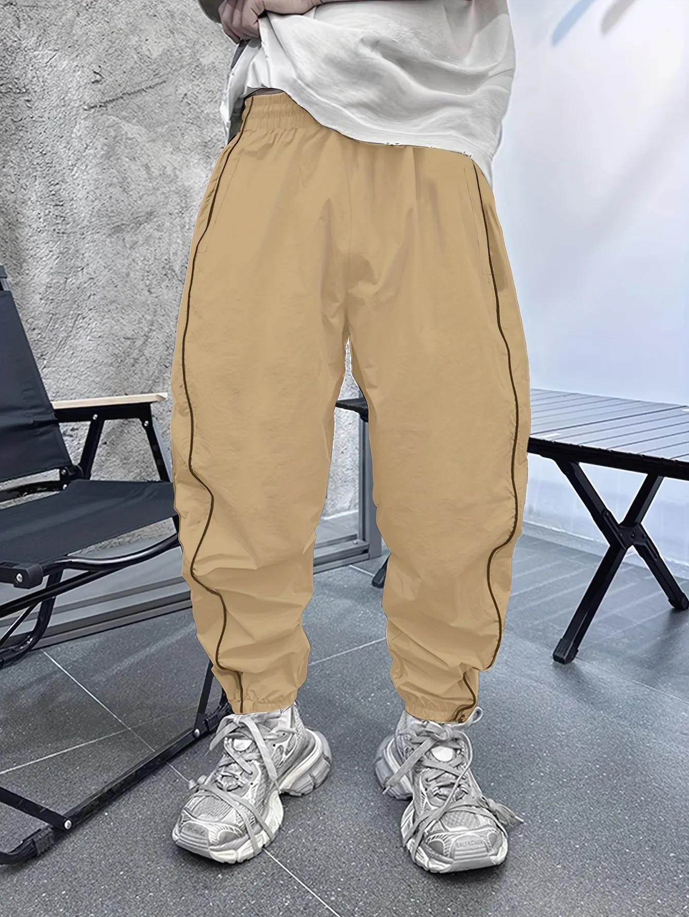 Men's Chic Joggers - Loose Fit, Street Style, Sports Pants for Outdoor Activities, Casual Wear, Comfortable, Versatile, and Fashionable