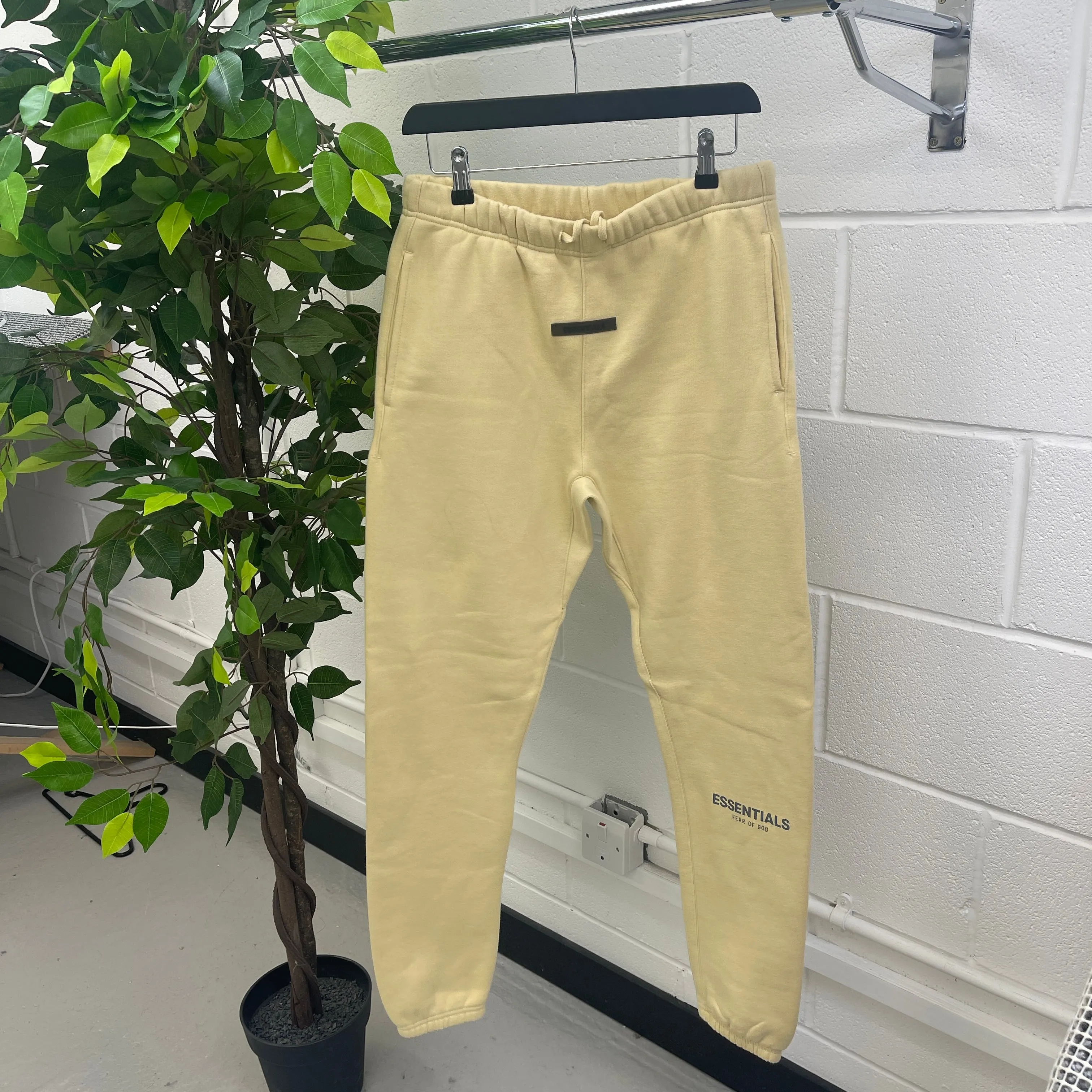 Men's Logo Joggers Cream Size S