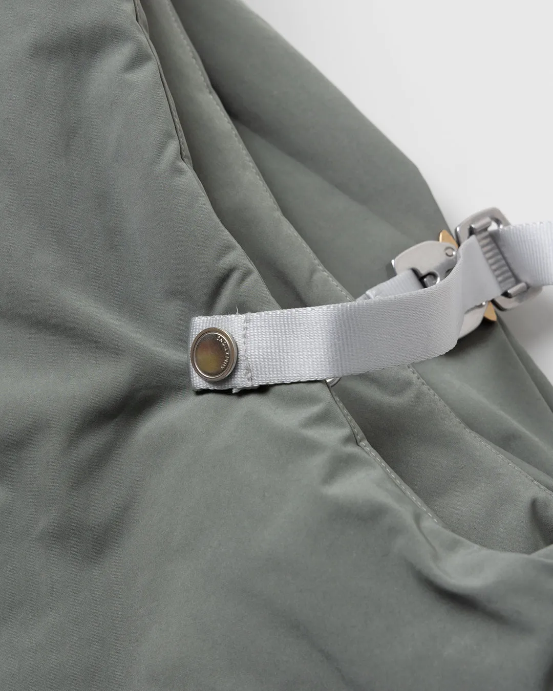 MICROFIBER TWILL PUFFER TAILORED VEST .10【ICE GREEN】