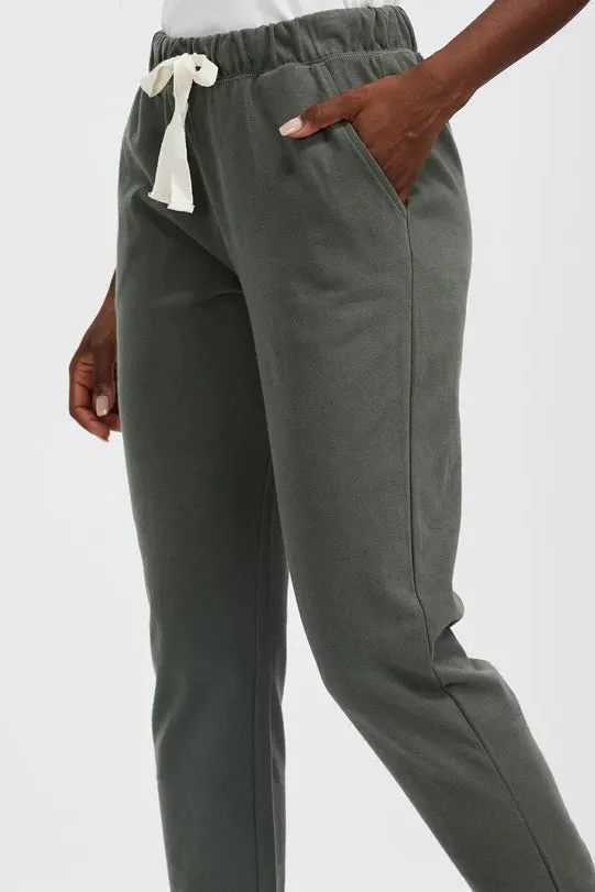 Monday Pant in Khaki