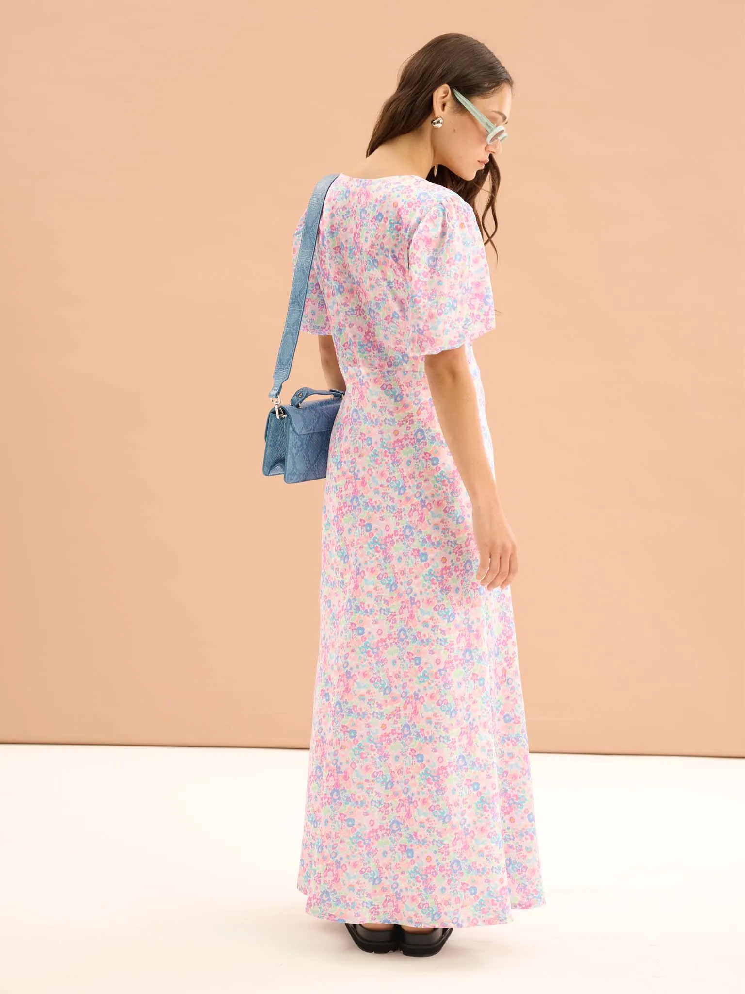 Rosie Ruched Puff Sleeve Dress in Sketched Floral Print