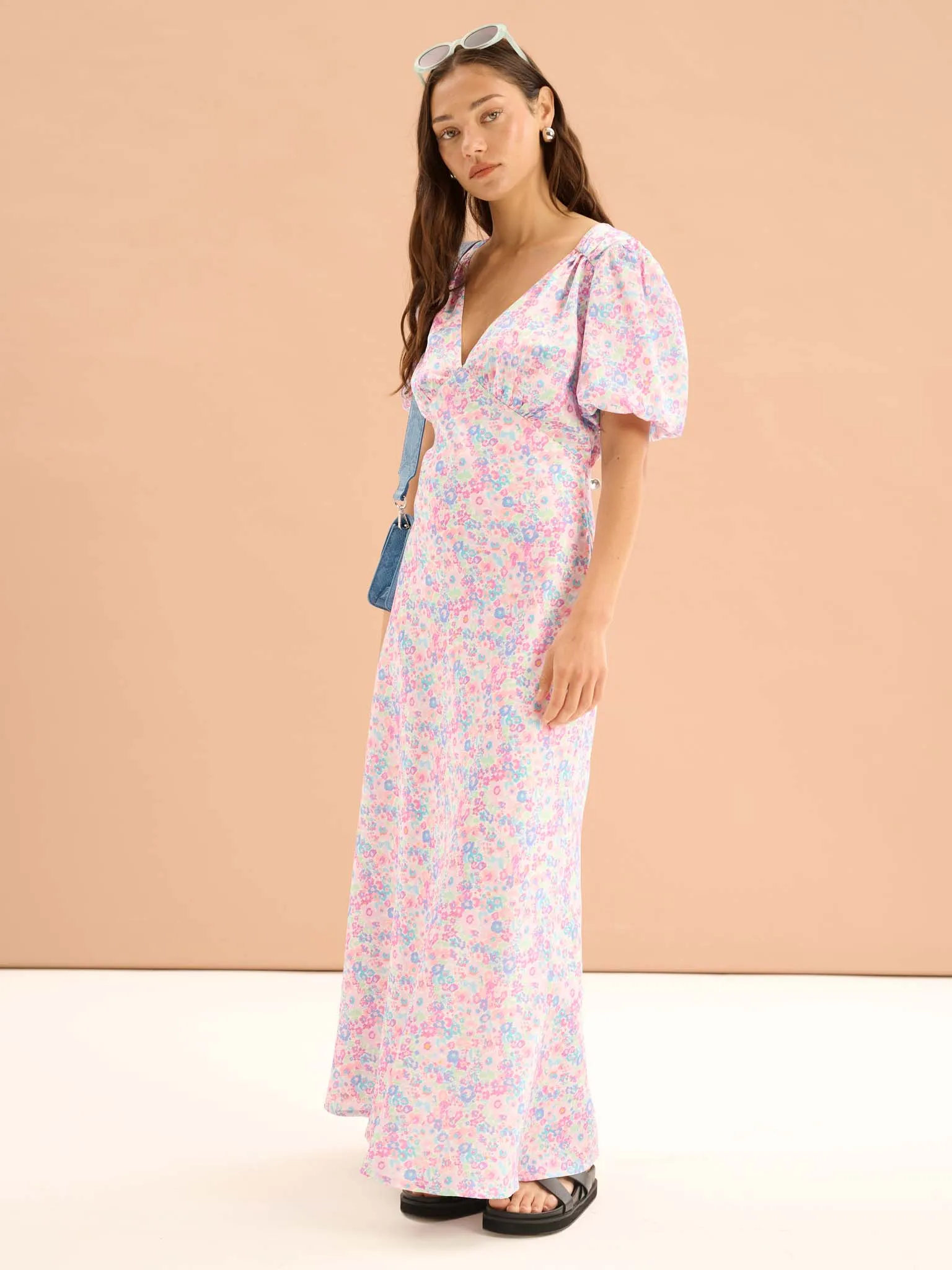 Rosie Ruched Puff Sleeve Dress in Sketched Floral Print