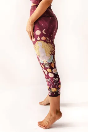 The Creator Printed Yoga Crops