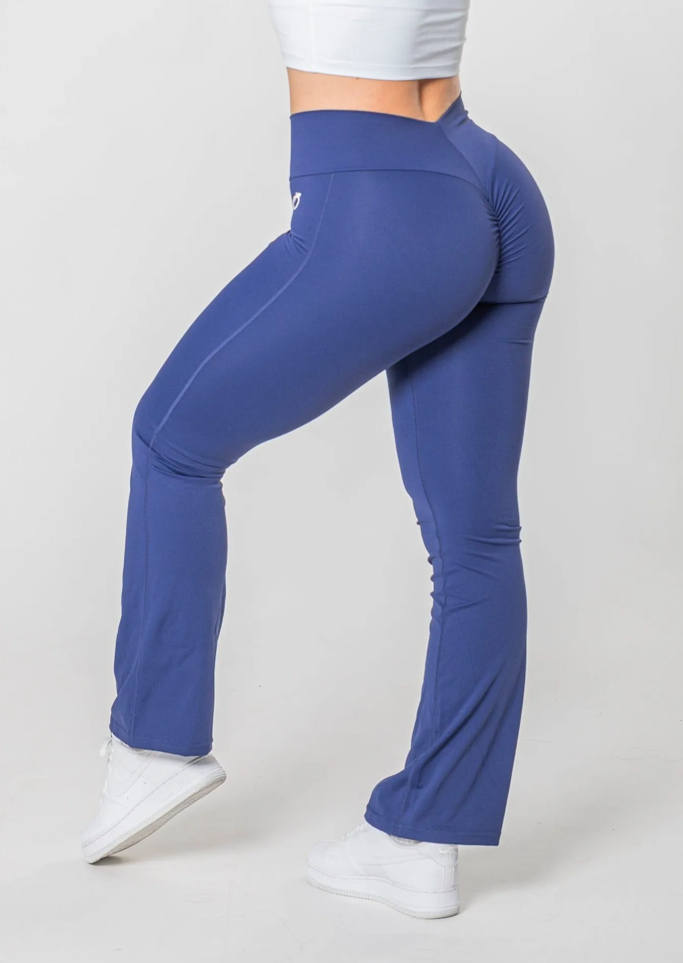 [VORBESTELLUNG] BELLA Flared Scrunch Leggings